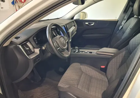 Volvo XC60, 2023