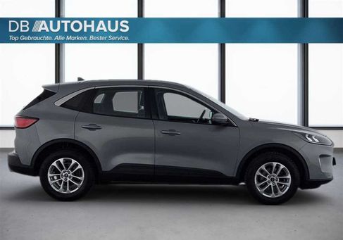 Ford Kuga, 2023