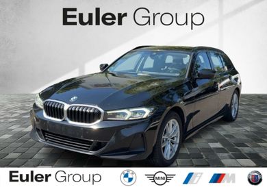 BMW 318, 2022