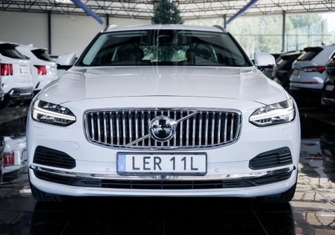 Volvo V90, 2025 2