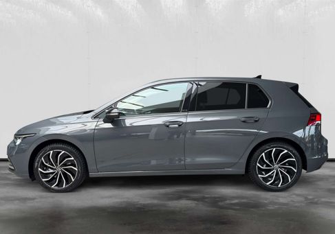 Volkswagen Golf, 2022 3