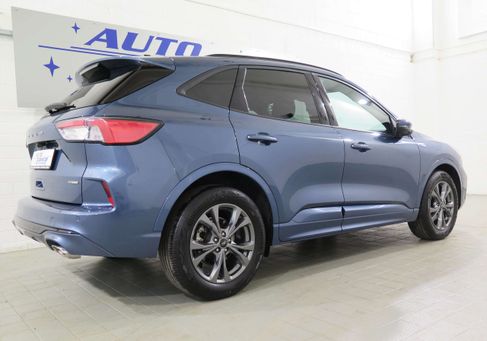 Ford Kuga, 2022