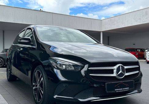 Mercedes-Benz B 180, 2019