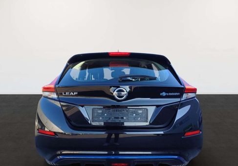 Nissan Leaf, 2021 3
