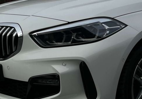 BMW 118, 2023