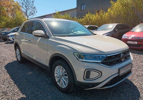 Volkswagen T-Roc, 2023
