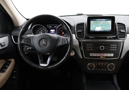 Mercedes-Benz GLE 500, 2016