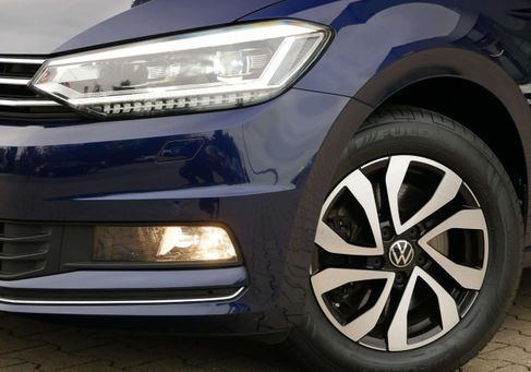 Volkswagen Touran, 2022