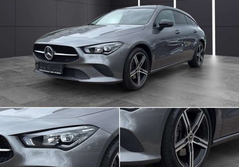 Mercedes-Benz CLA 200, 2022