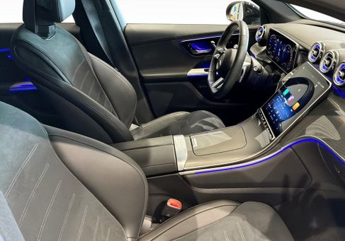 Mercedes-Benz GLC 300, 2026
