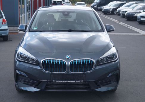 BMW 225, 2018
