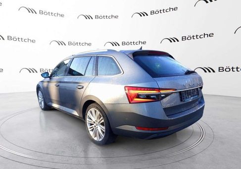 Skoda Superb, 2022