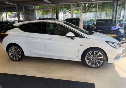 Opel Astra, 2018