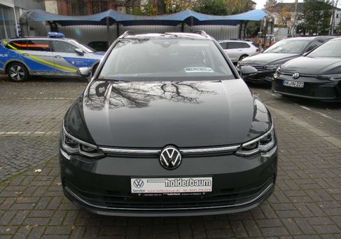 Volkswagen Golf, 2023