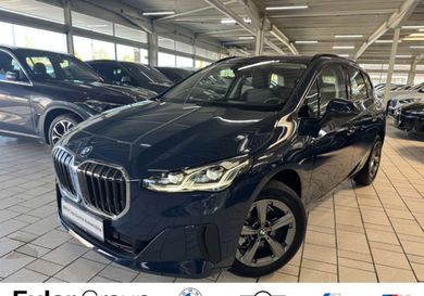 BMW 220, 2025