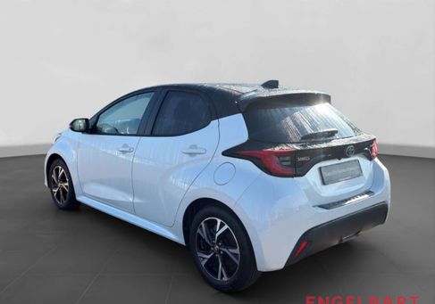 Toyota Yaris, 2024
