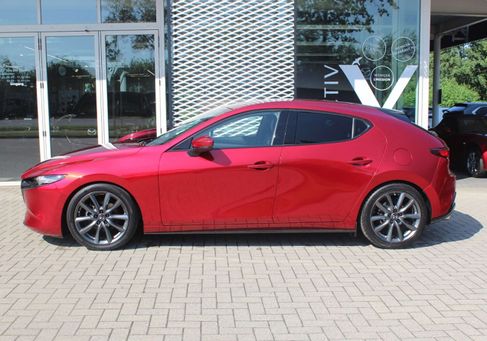 Mazda 3, 2020