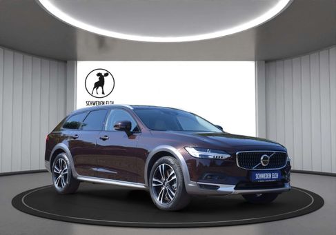 Volvo V90 Cross Country, 2021