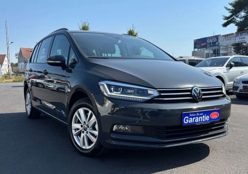 Volkswagen Touran, 2022 2