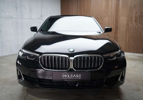 BMW 530, 2021