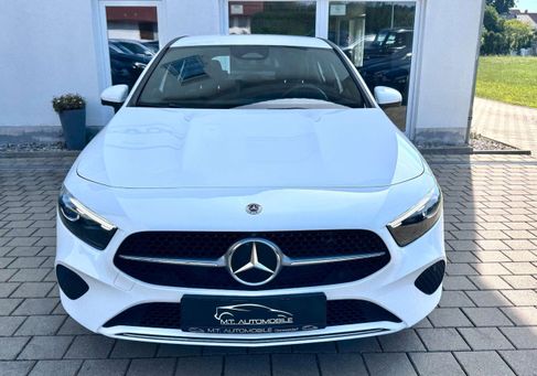 Mercedes-Benz A 200, 2023