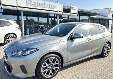 BMW 120, 2025