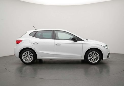 Seat Ibiza, 2025 3