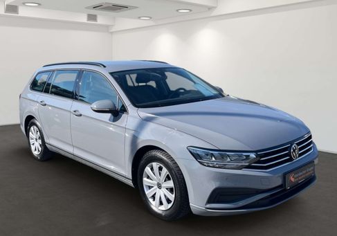 Volkswagen Passat Variant, 2023 3