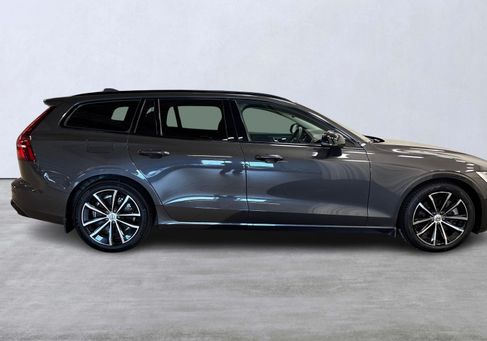 Volvo V60, 2025 3