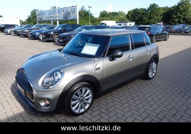 MINI ONE, 2019