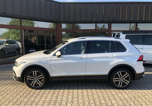 Volkswagen Tiguan, 2021 3