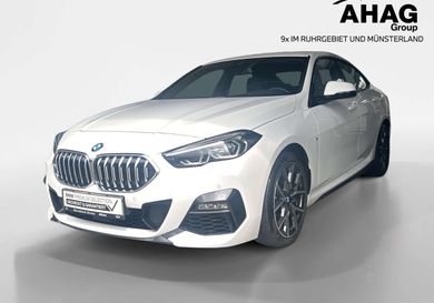 BMW 220, 2023
