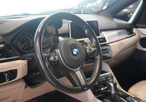 BMW 225 Active Tourer, 2017