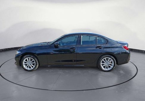 BMW 318, 2023