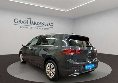 Volkswagen Golf, 2024 3