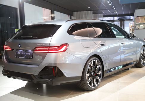 BMW, 2027 3