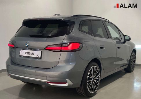 BMW 218, 2025 3