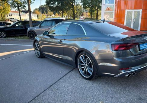 Audi S5, 2019 3