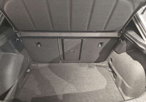 Seat Leon, 2025