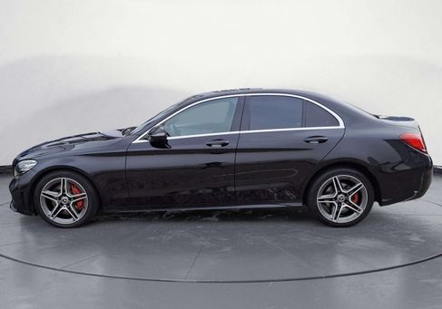 Mercedes-Benz C 300, 2021