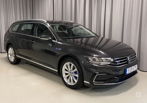 Volkswagen Passat Variant, 2022