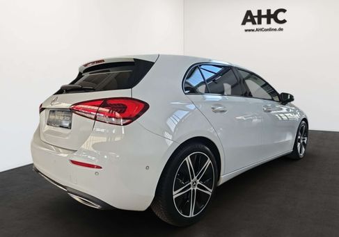 Mercedes-Benz A 180, 2020