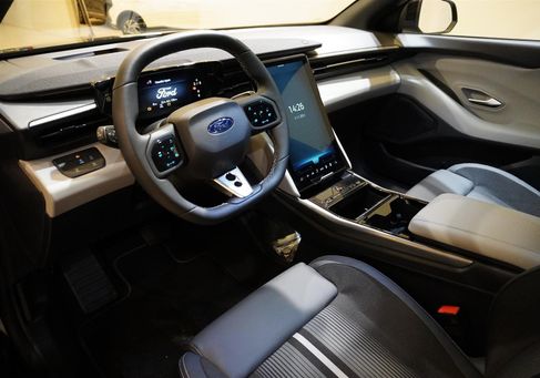 Ford, 2025