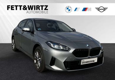 BMW 120, 2024