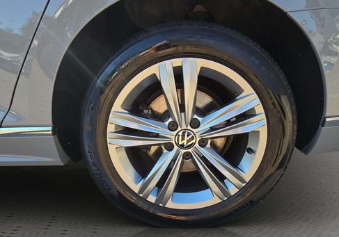 Volkswagen Passat Variant, 2023 3