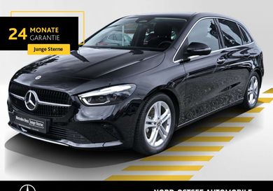 Mercedes-Benz B 200, 2025