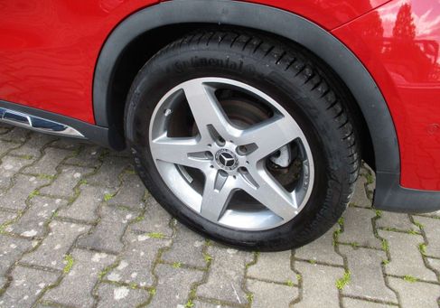 Mercedes-Benz GLA 200, 2019