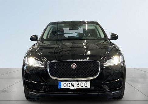 Jaguar F-Pace, 2017