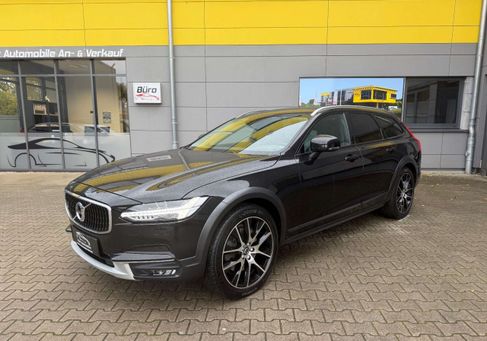 Volvo V90 Cross Country, 2019