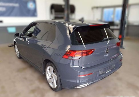 Volkswagen Golf, 2021 3